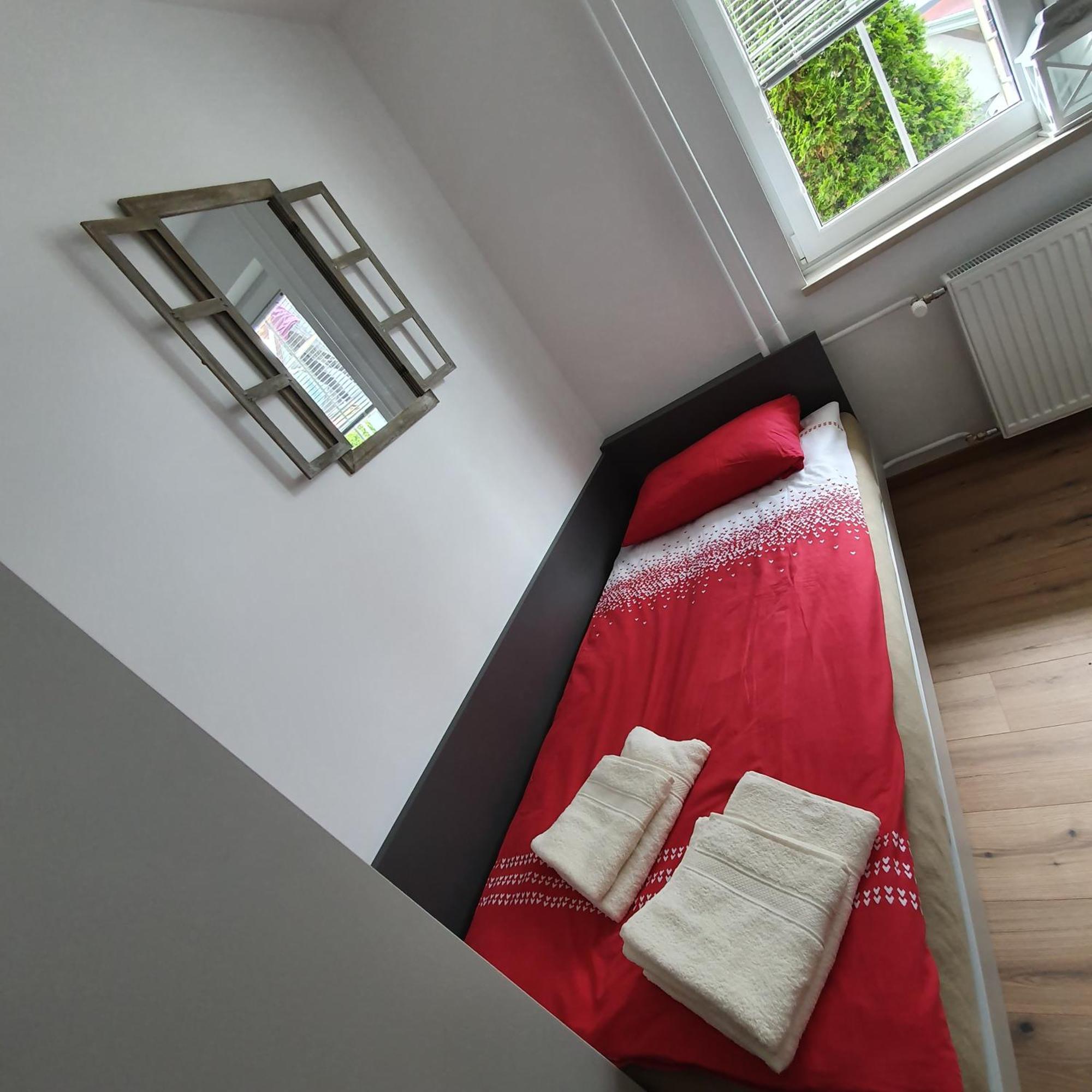 Apartma Rozle موجسترانا المظهر الخارجي الصورة