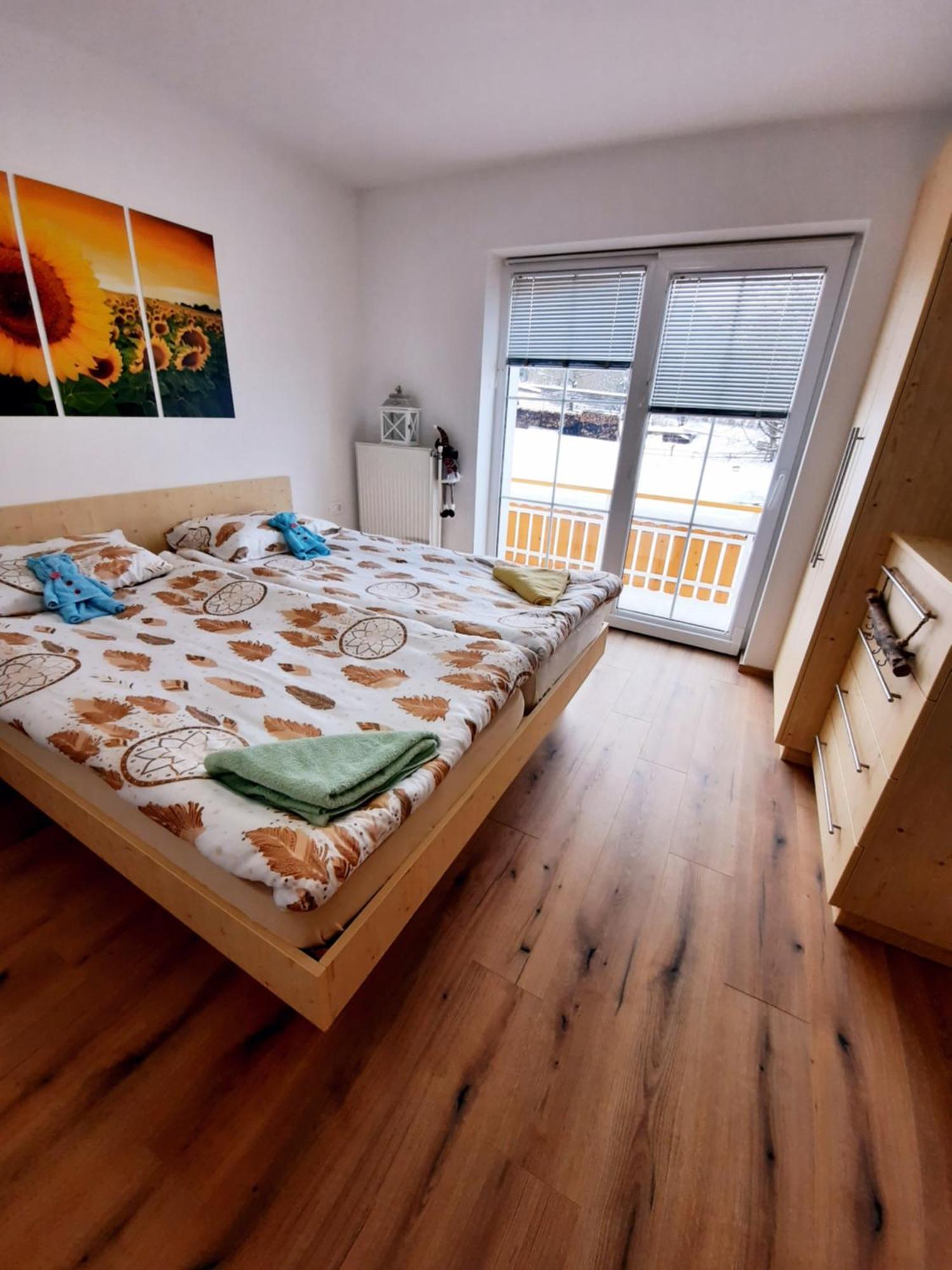Apartma Rozle موجسترانا المظهر الخارجي الصورة