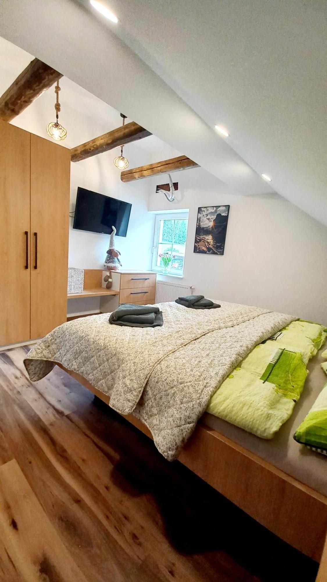 Apartma Rozle موجسترانا المظهر الخارجي الصورة